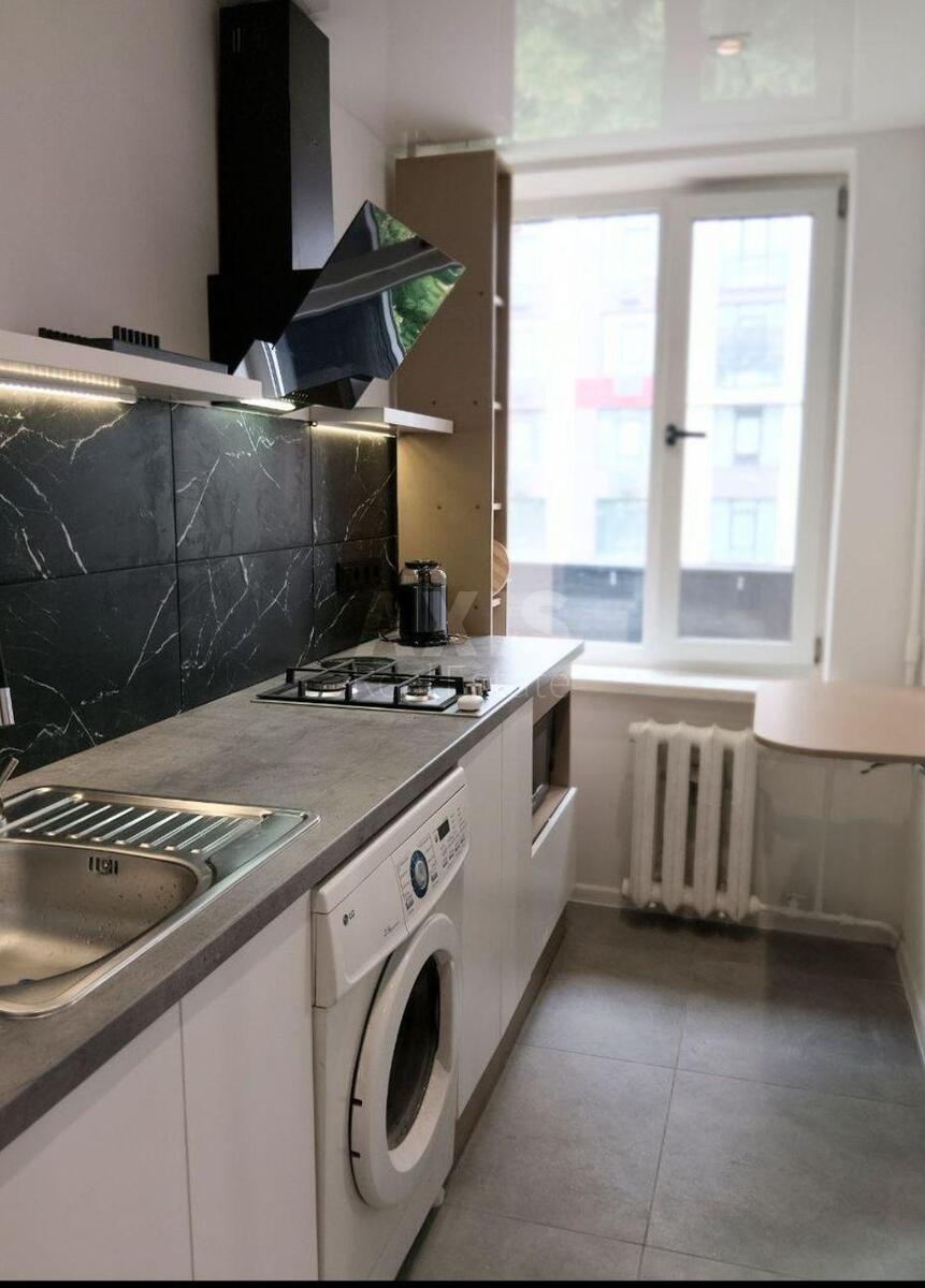 1k apartment pr-t Komarova Kosmonavta 17А