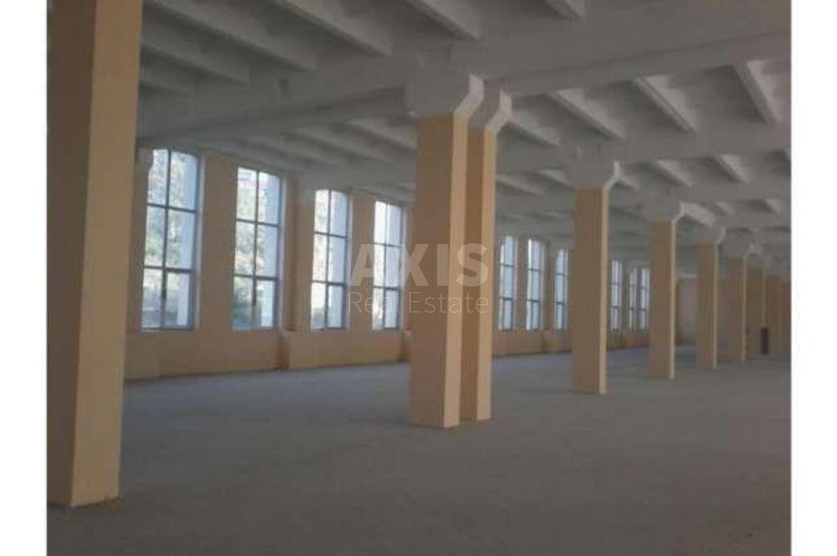 Office vul. Glybochyc'ka 17М, 8000m2592320