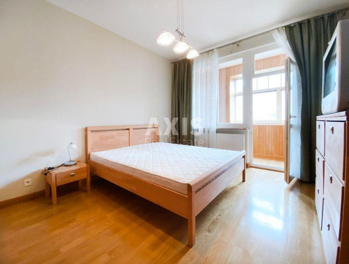 4k apartment vul. Irynyns'ka 5/24484414