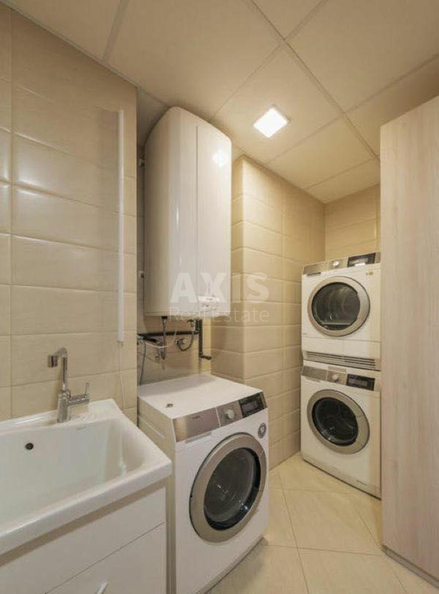 4k apartment vul. Mazepy Ivana 11Б9