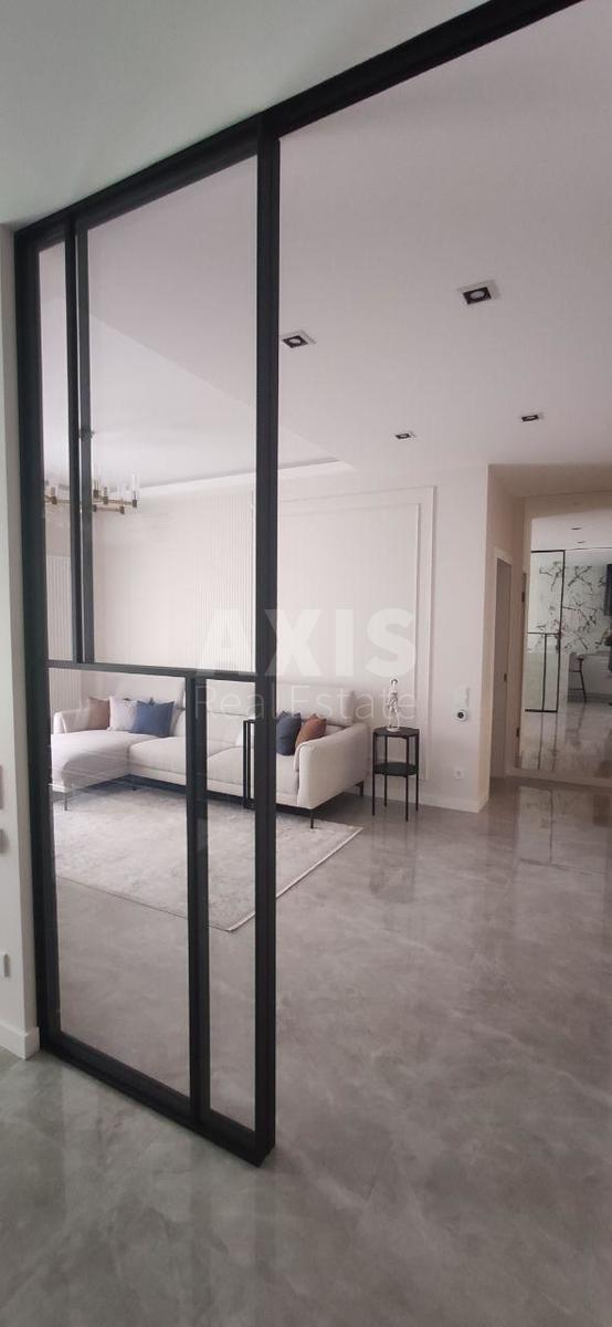 2k apartment vul. Myhajla Maksymovycha 26Г4