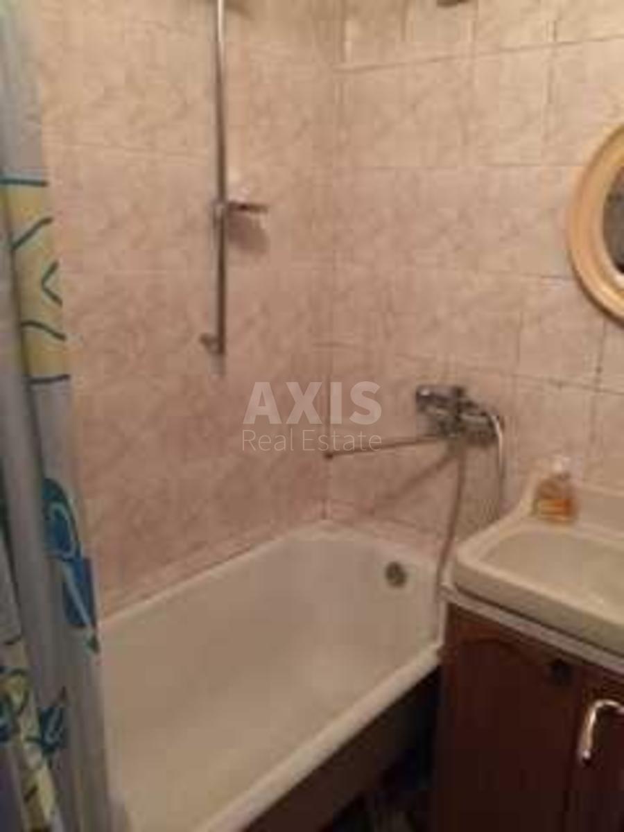 3k apartment vul. Bakyns'ka 374