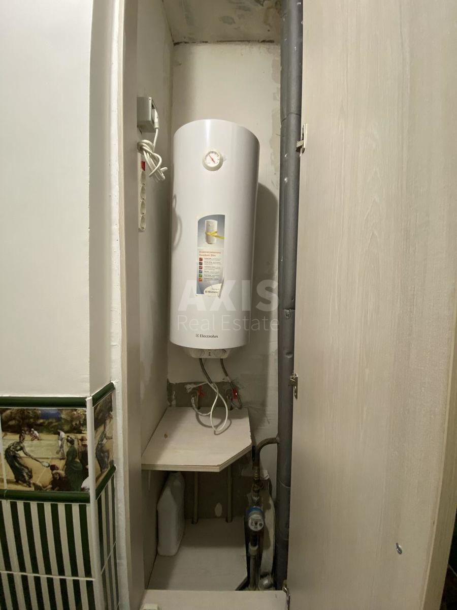 2k apartment vul. Lavruhina Mykoly 813