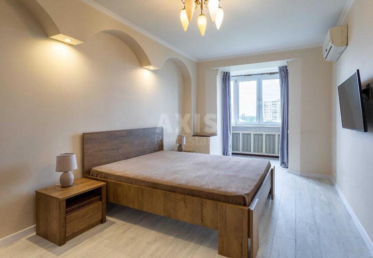 5k apartment vul. Klinichna 23/251