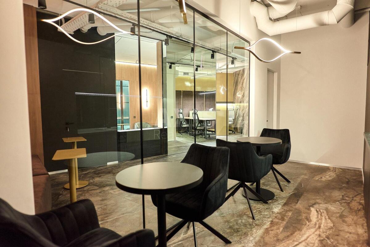 Office vul. Buslivs'ka 12, 150m2641362