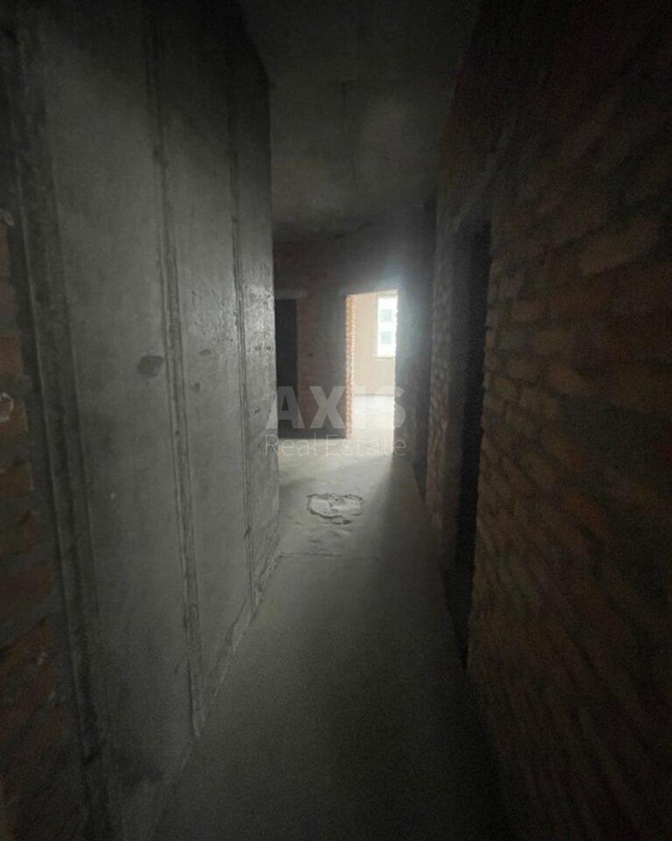 1k apartment vul. Dragomyrova Myhajla 14А1