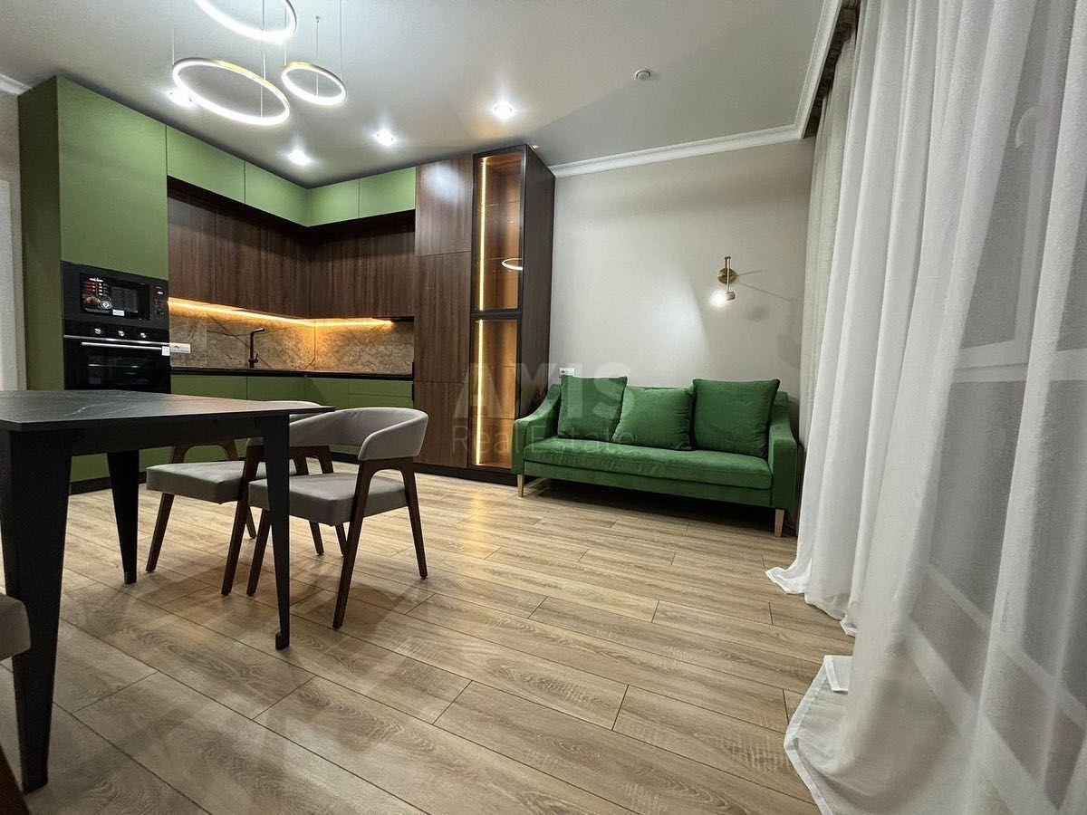 2k apartment vul. Zarichna 1