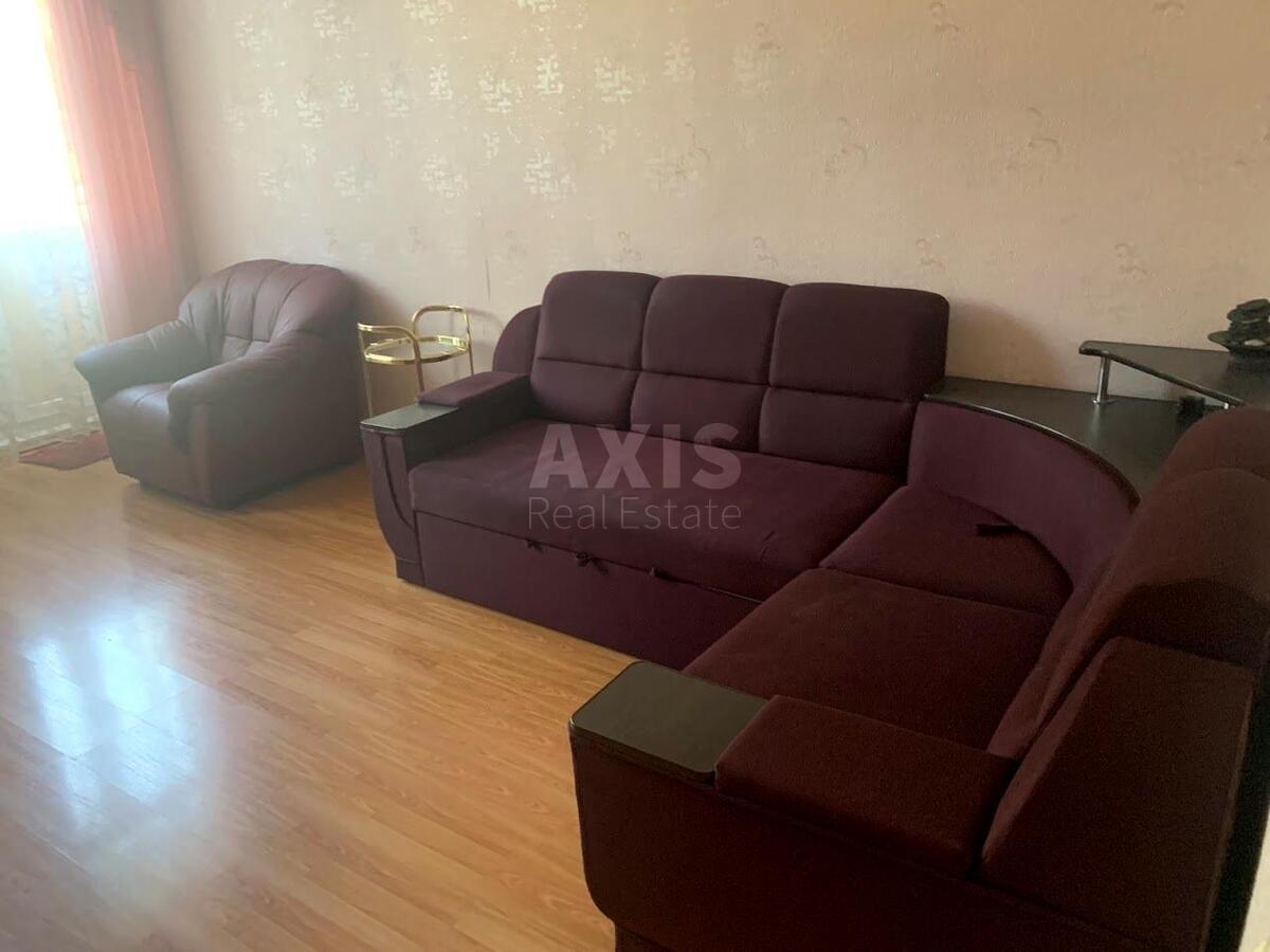 2k apartment vul. Verhnij Val 48/28А607442
