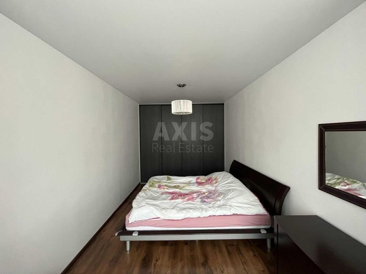 3k apartment vul. Yulia Zdanovska 52А564515