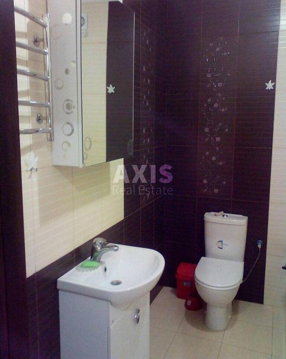 1k apartment prov. Byshivs'kyj 5486384