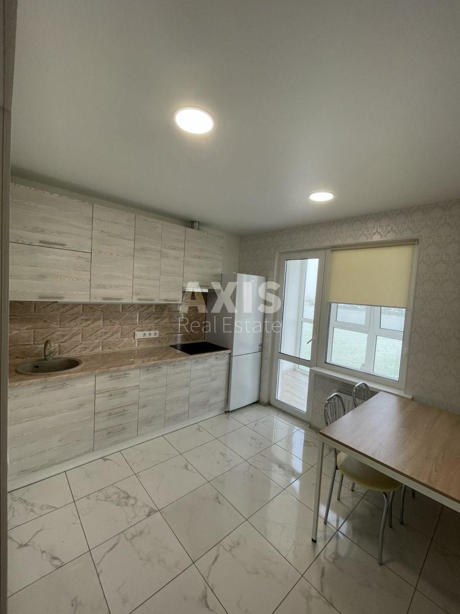 1k apartment vul. Kamianska 128