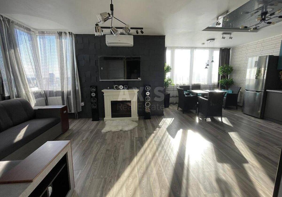 1k apartment vul. Myhajla Maksymovycha 3Д1