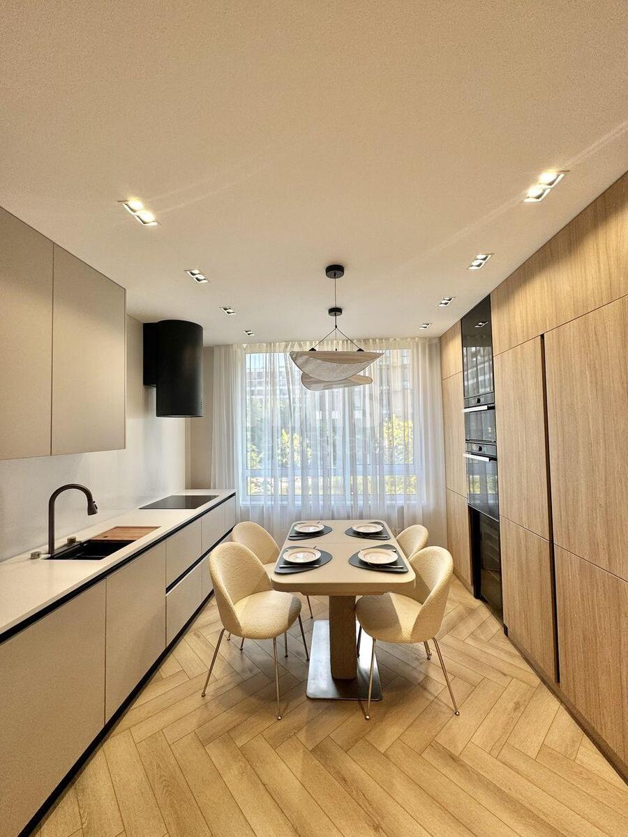 2k apartment vul. Saljutna 2Б2