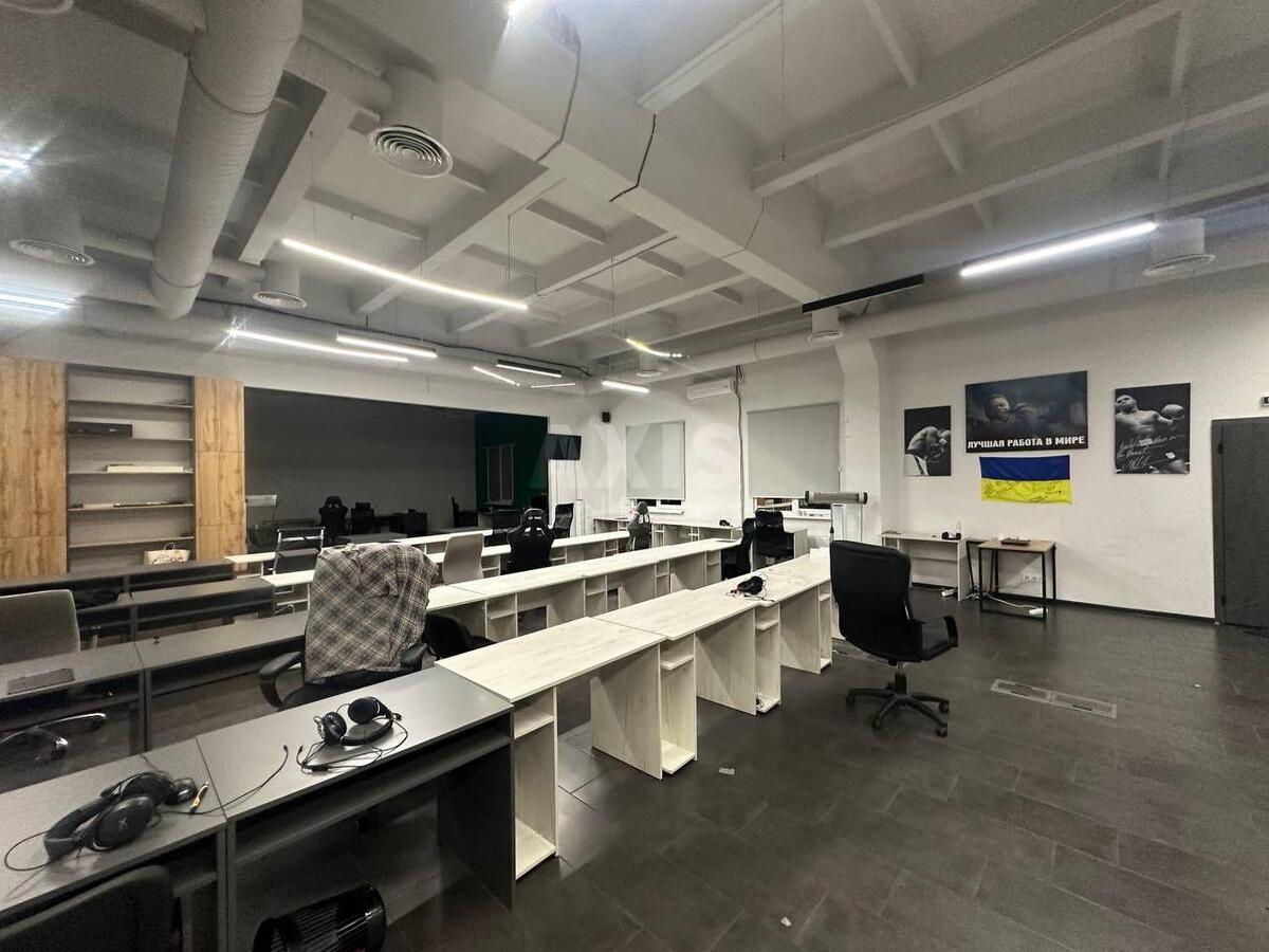 Office vul. Knyaziv Ostrozkykh 23, 1167m2625786