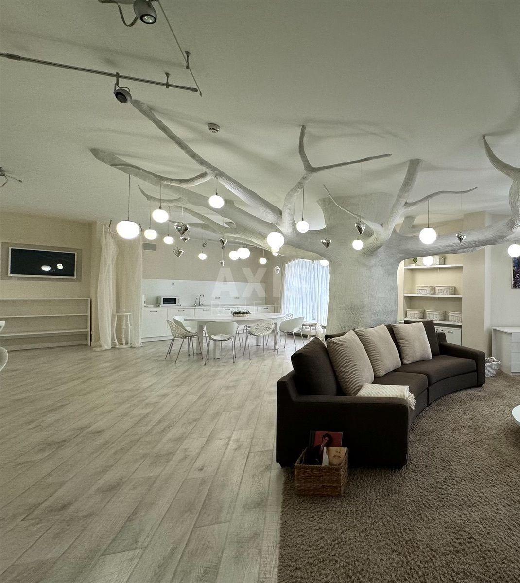 Office vul. Skoropads'kogo Pavla 39, 161m2583161