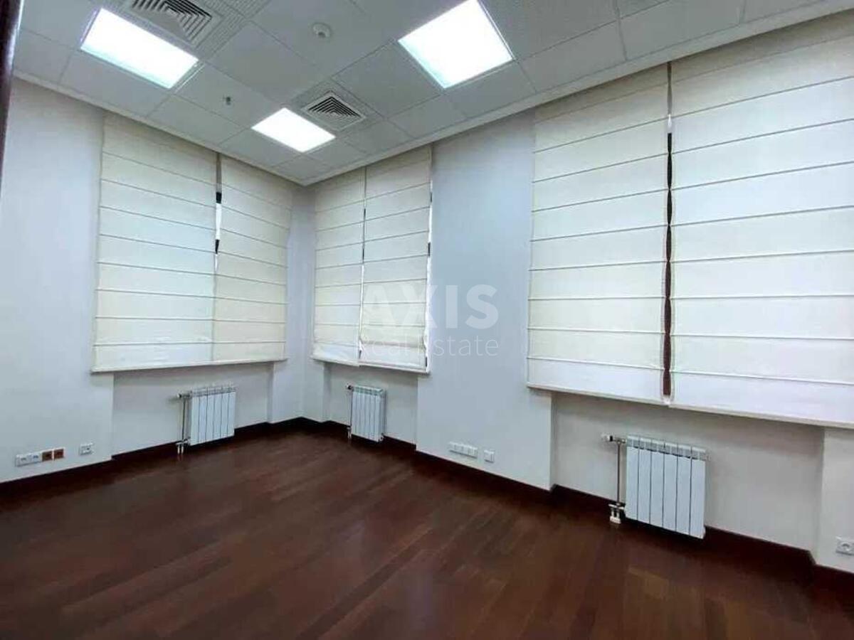 Trade object vul. Nemyrovycha-Danchenka 16, 2500m25723310