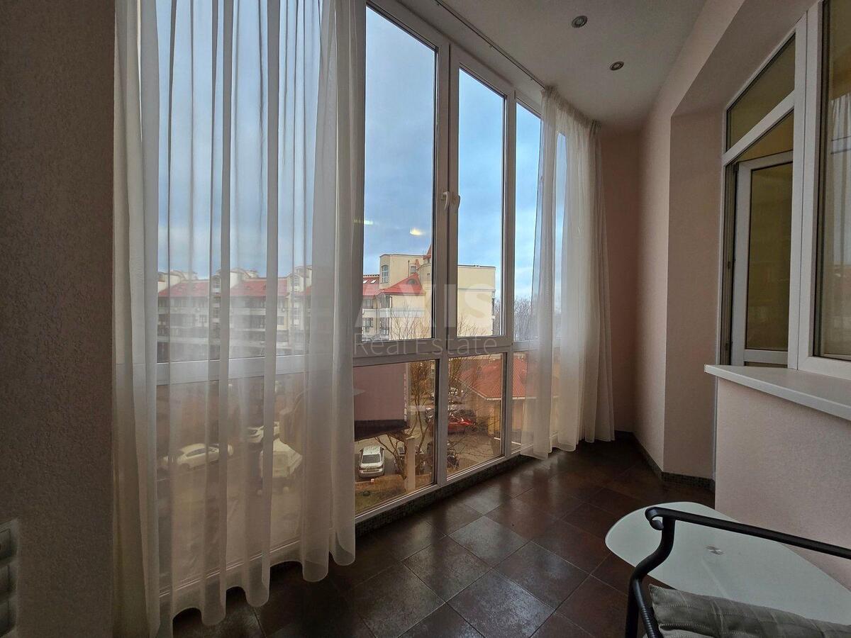 3к квартира пр-т Героев Сталинграда 4, корп. 83