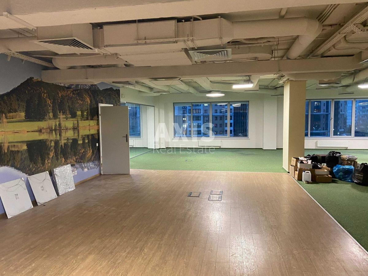 Office vul. Degtjarivs'ka 27Т, 666m2455931