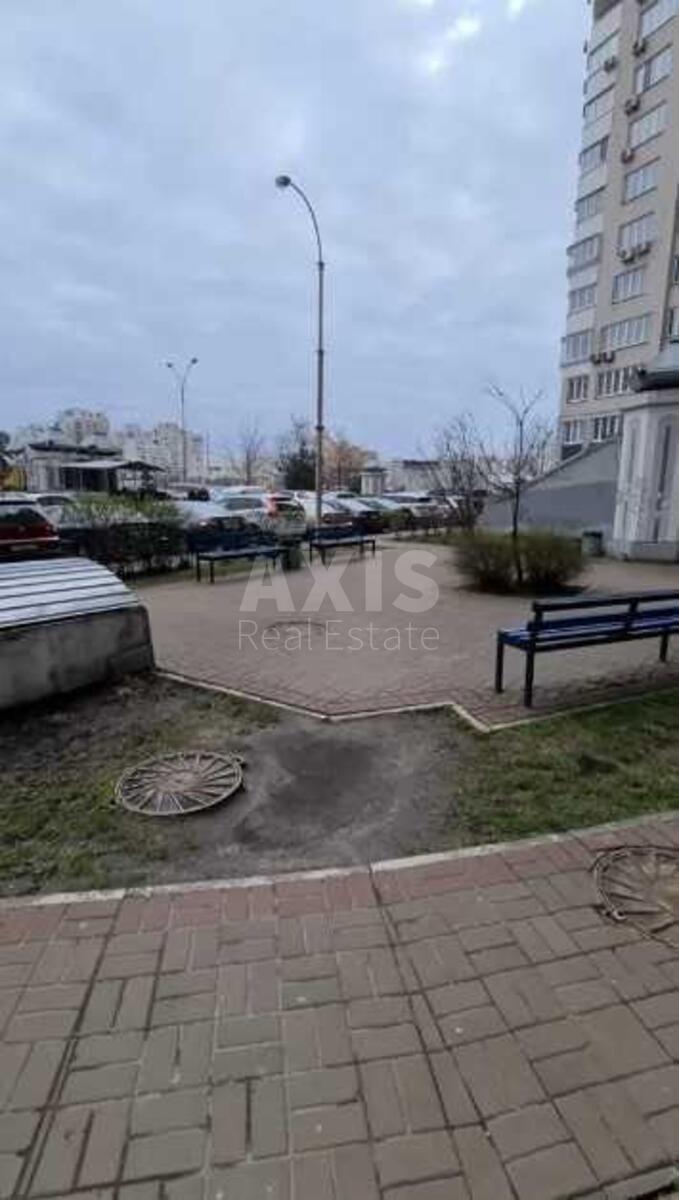 Объект торговли ул. Срибнокильская 1, 85м2620661