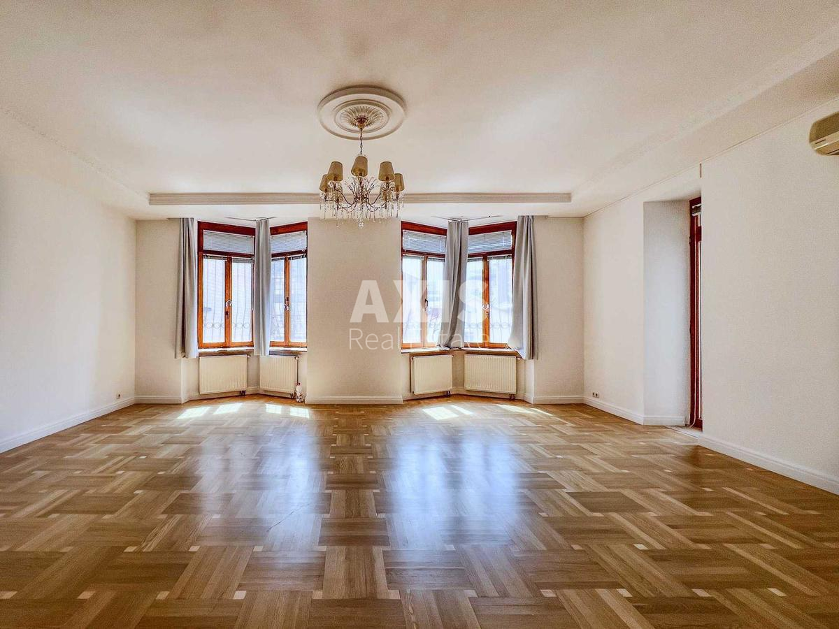 5k apartment vul. Kudrjavs'ka 13/191
