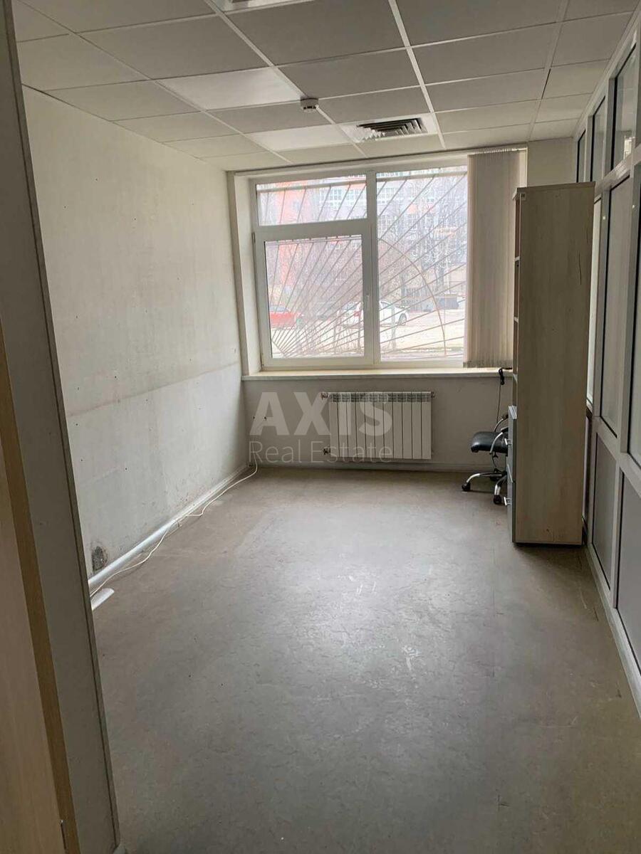 Office prov. Novopechers'kyj 5, 255m2594374