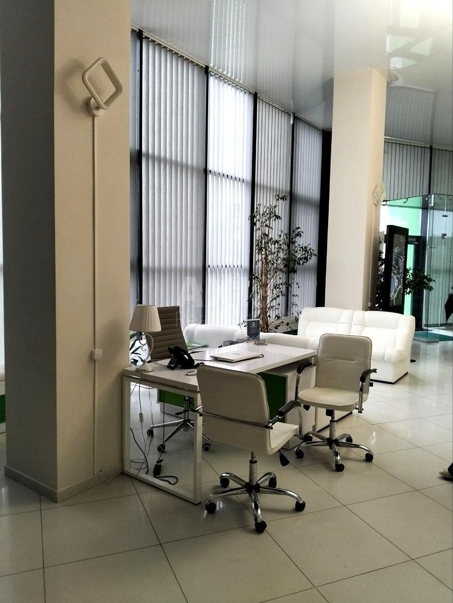 Office pr-t Bazhana Mykoly 17, 160m2593172
