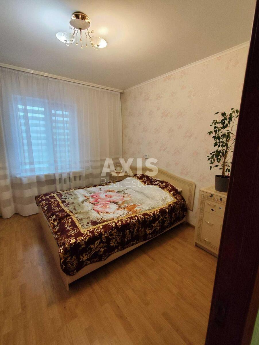 2k apartment vul. Александры Эстер 10/87619508