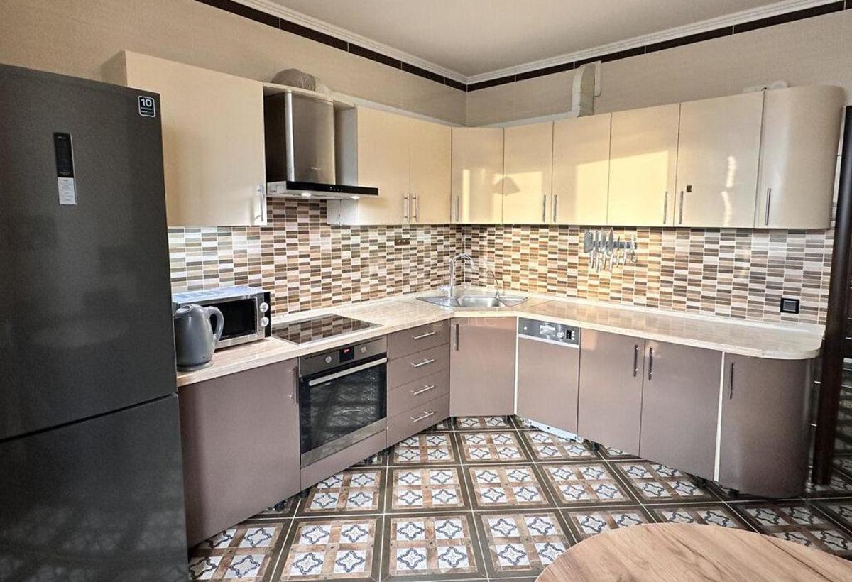 1k apartment pr-t Lobanovs'kogo 1503
