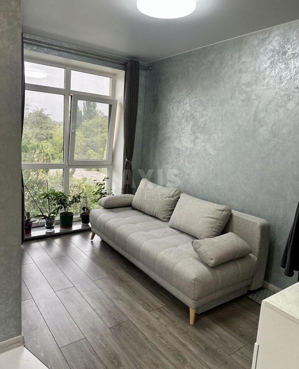 1k apartment vul. Zaliznychna 322