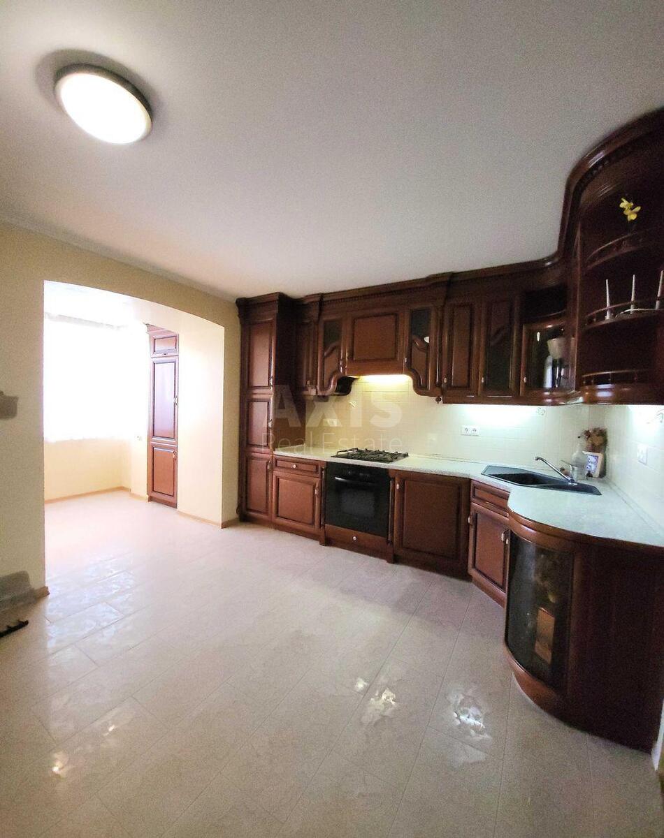 3k apartment vul. Dragomanova 17