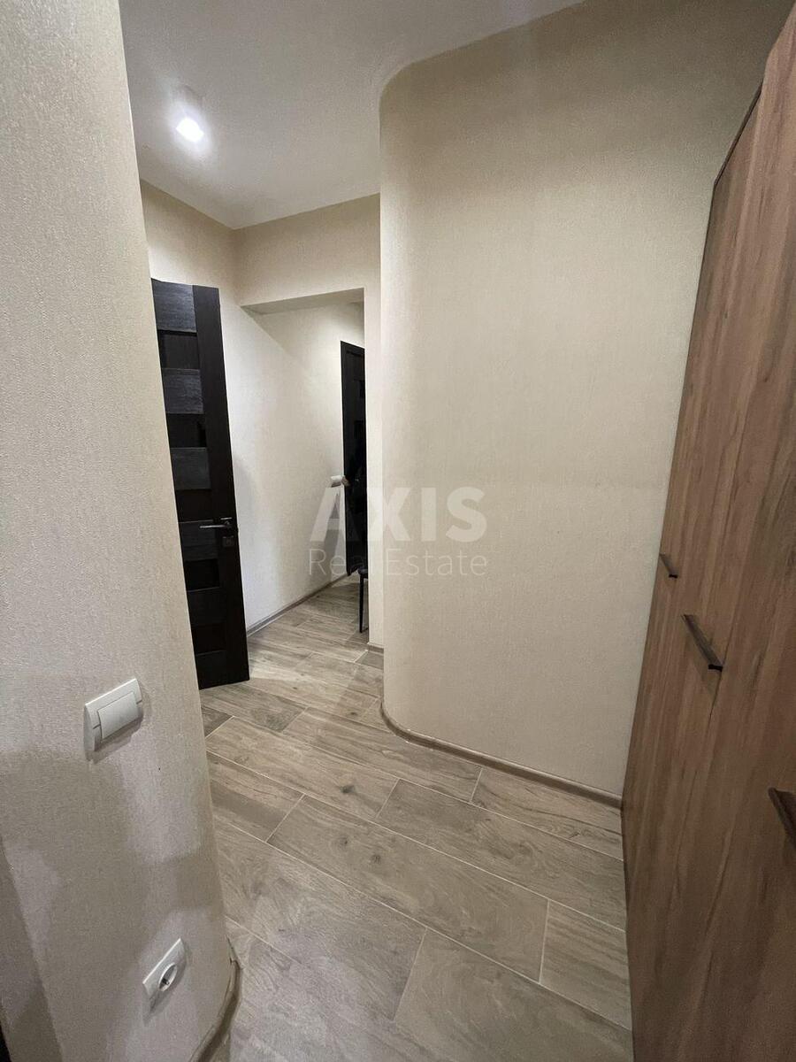4k apartment vul. Yulia Zdanovska 34А9