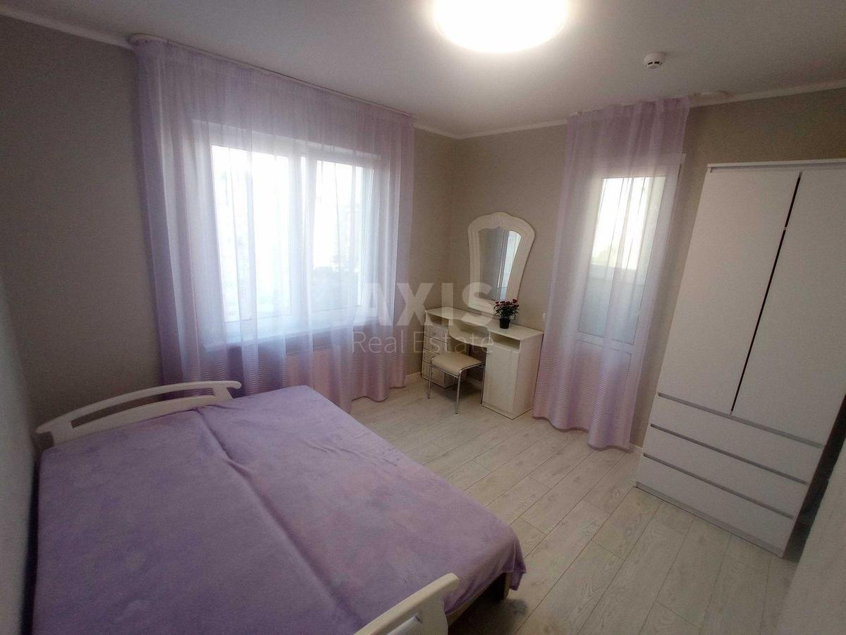 2k apartment pr-t Glushkova Akademika 63