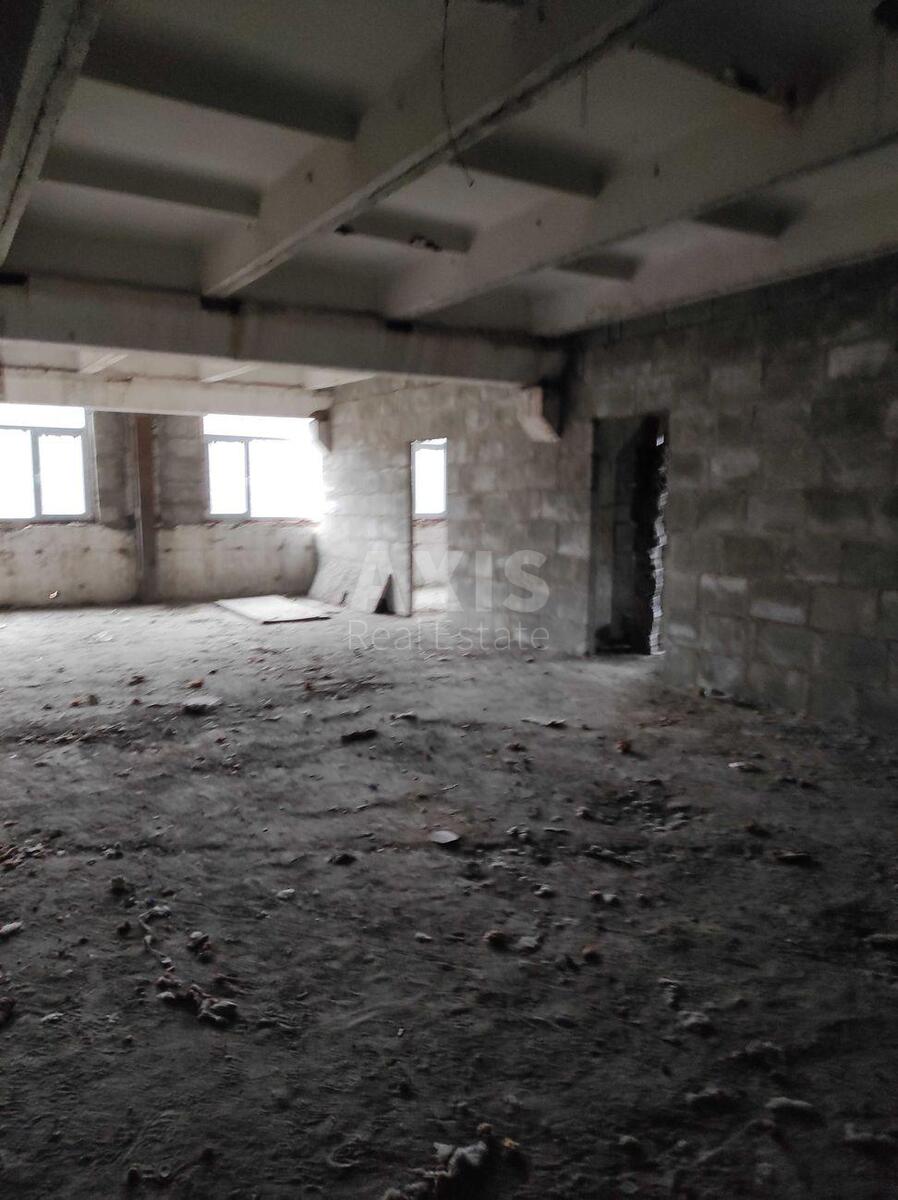 Service object vul. Kyrylivs'ka 160, 8400m2590196