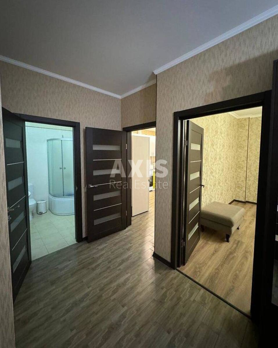1k apartment vul. Pozhars'kogo 26В1