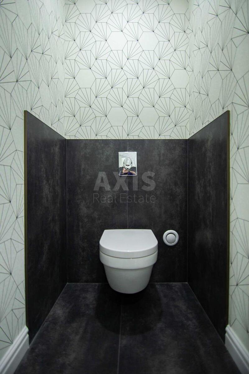 Office vul. Saksagans'kogo 53/80, 227m2590698