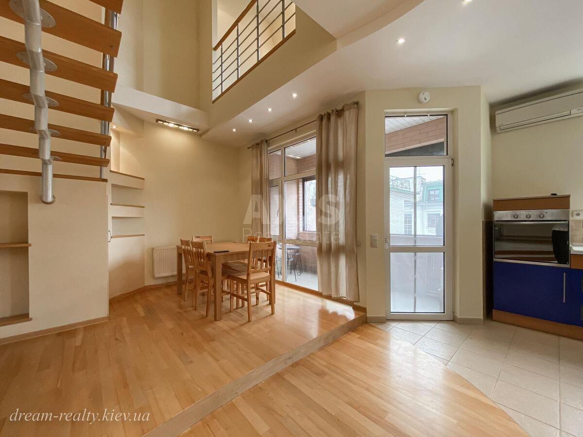 4k apartment vul. Jaroslaviv Val 199