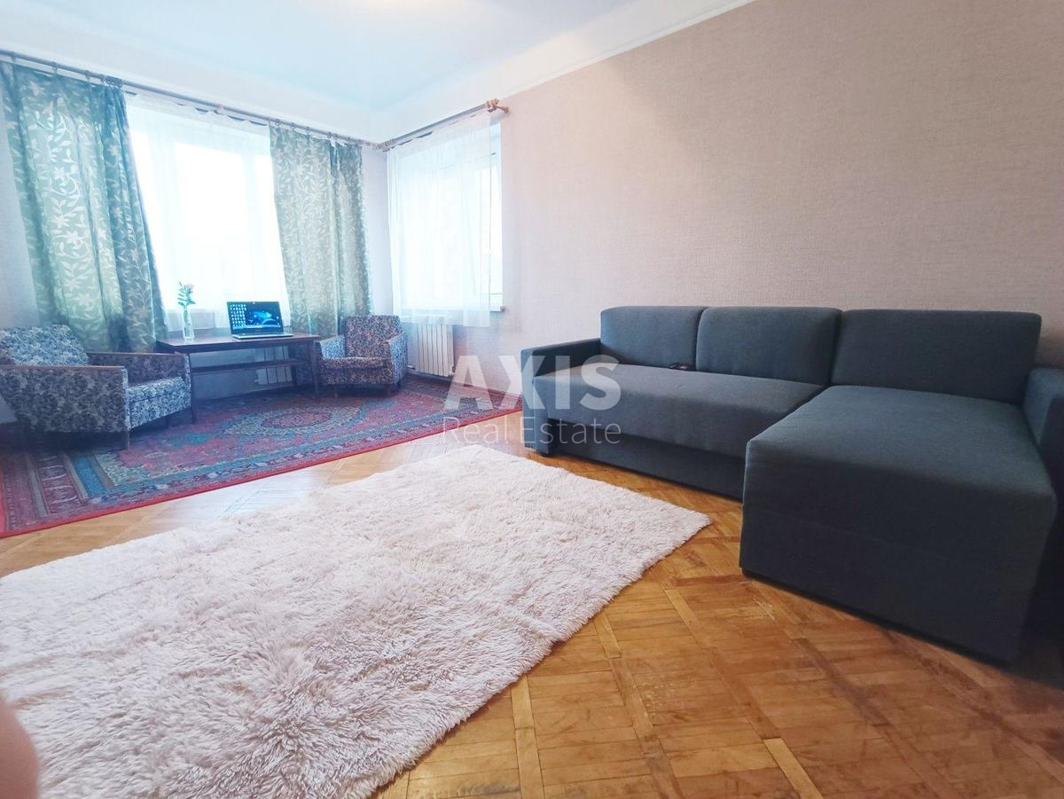 2k apartment vul. Parkovo-Syrec'ka 124