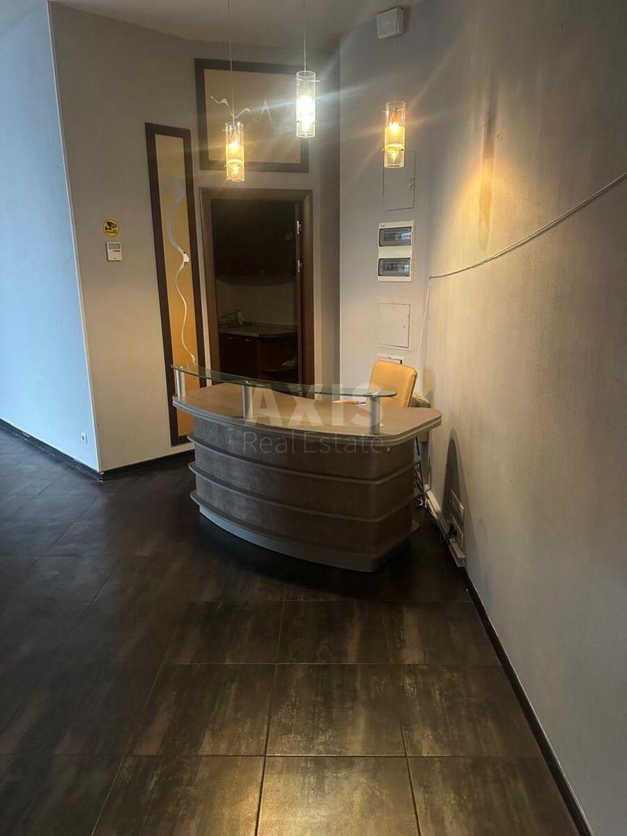 Office vul. Knjazhyj Zaton 21, 65m21
