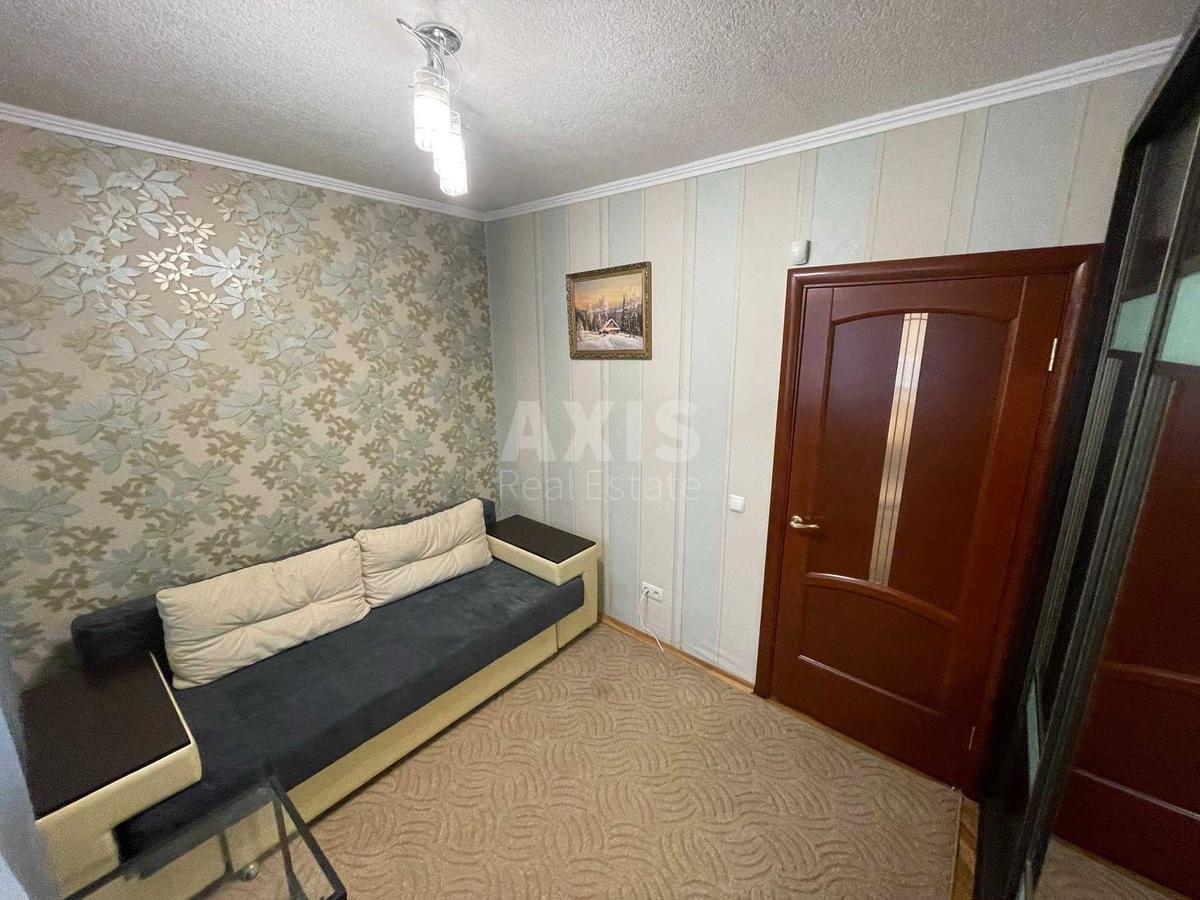 3k apartment vul. Saperne Pole 26А6