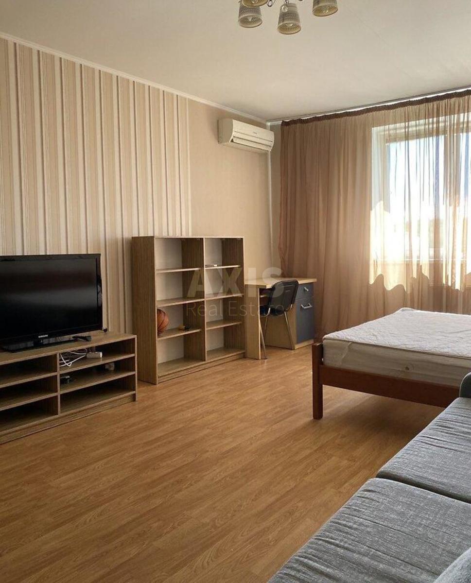 1k apartment vul. Golosii'vs'ka 13А1