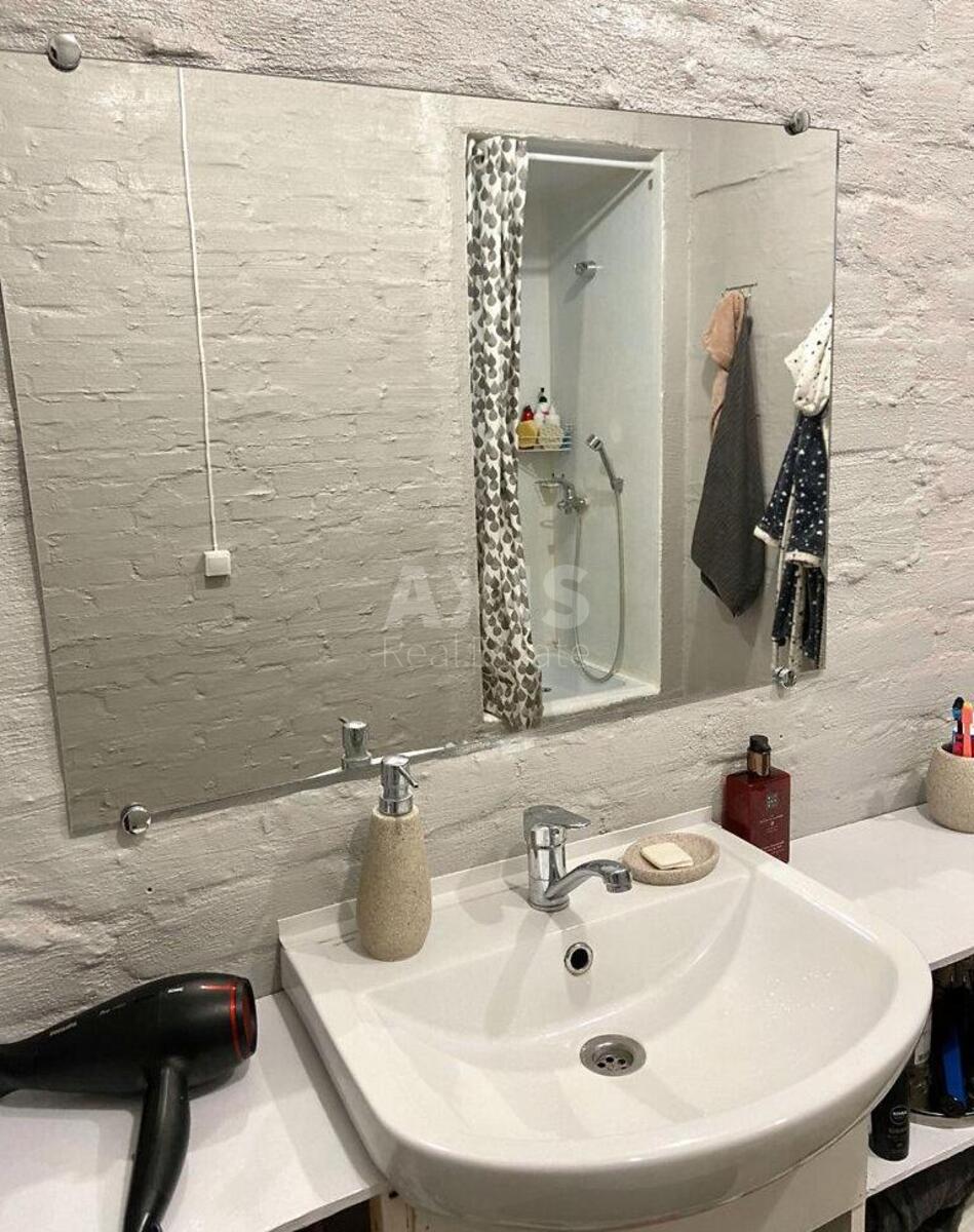 2k apartment vul. Radystiv 34Н8