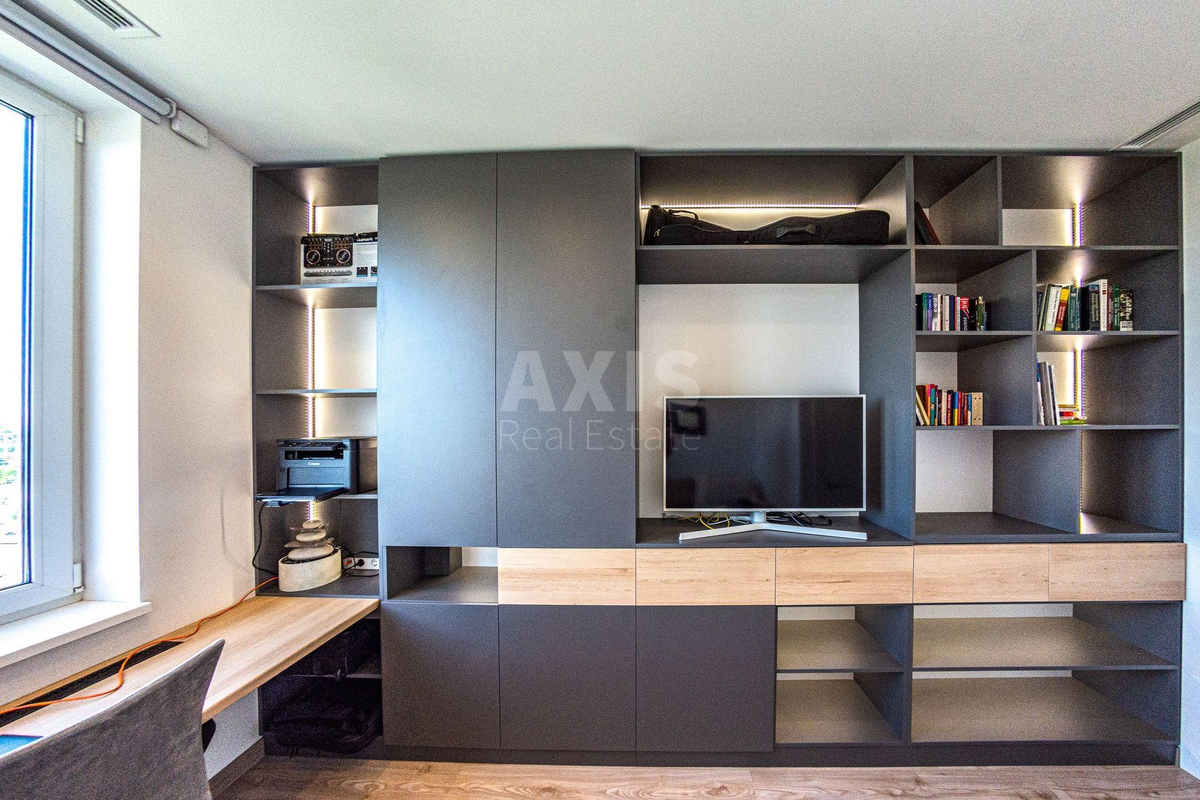 3k apartment vul. Demii'vs'ka 131