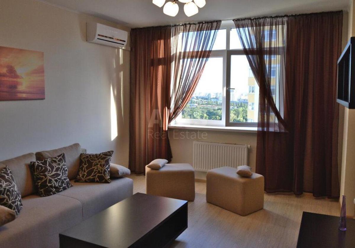 1k apartment vul. Voskresens'ka 16В