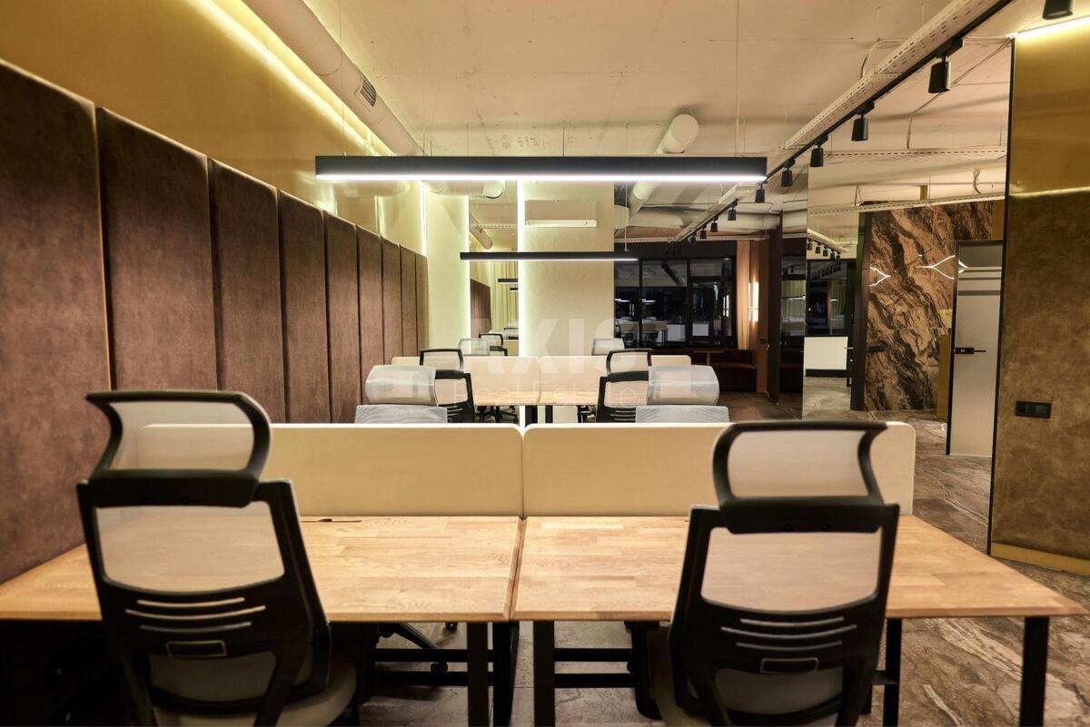 Office vul. Buslivs'ka 12, 150m2641363