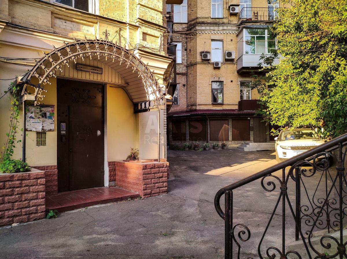 3k apartment vul. Myhajlivs'ka 24В13