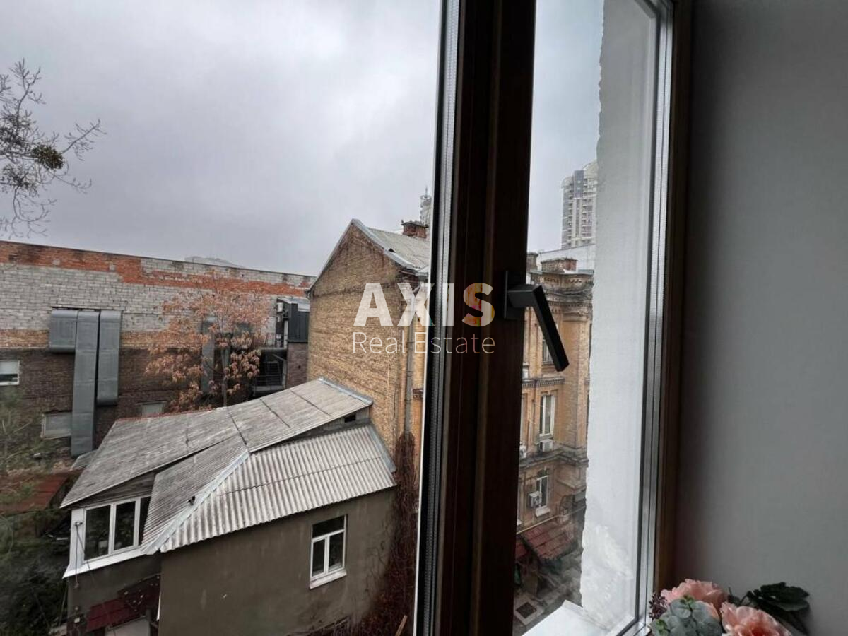 2k apartment vul. Petljury Symona 227