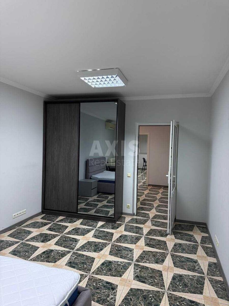 Office vul. Myshugy Oleksandra 2, 130m2601648