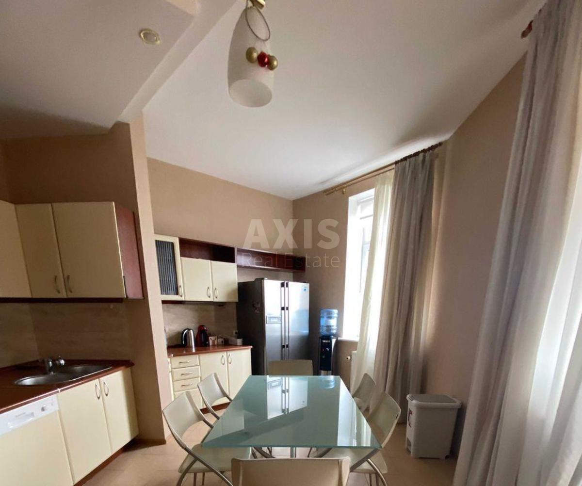 5k apartment bul. Lesi Ukrai'nky 230