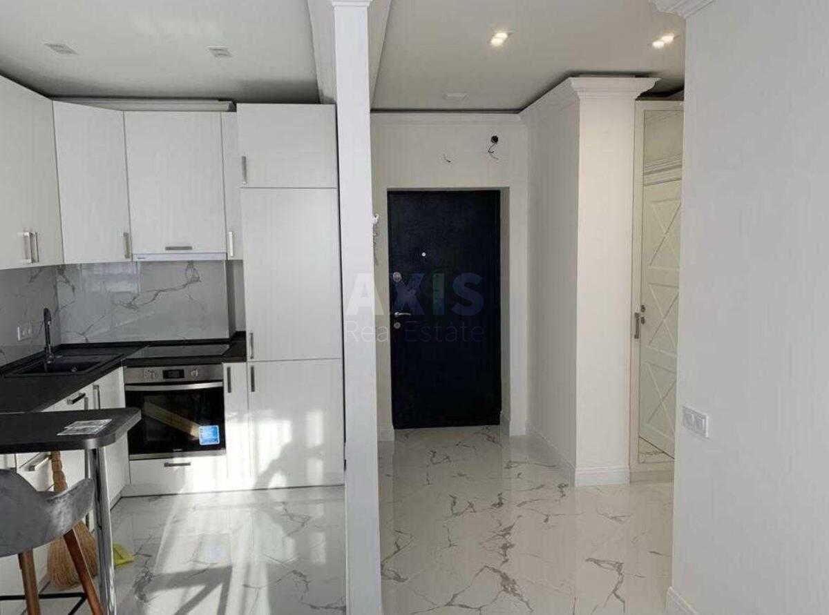 1k apartment vul. Nyzhn'okljuchova 14615740