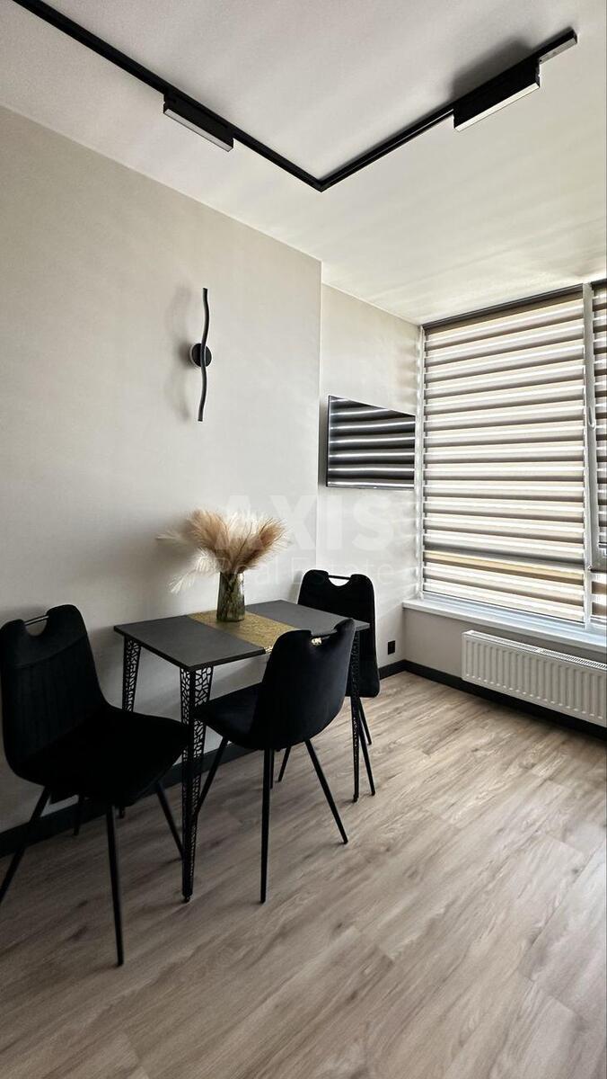 1к квартира ул. Семьи Кристеров 20614243